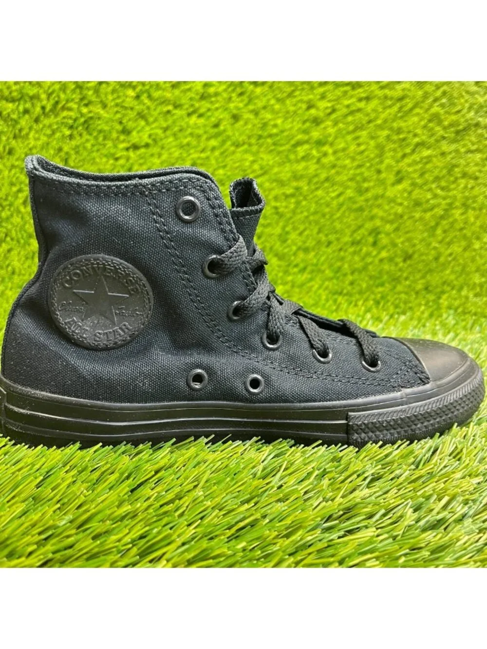 Converse Chuck Taylor All Star Hi Boys Size 1Y Black Athletic Shoes Sneakers